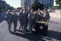 Bridget, Charlie, Michelle, Anna, Brian, Jess, Erin, Jake and Mike.  Start of Bay to Breakers