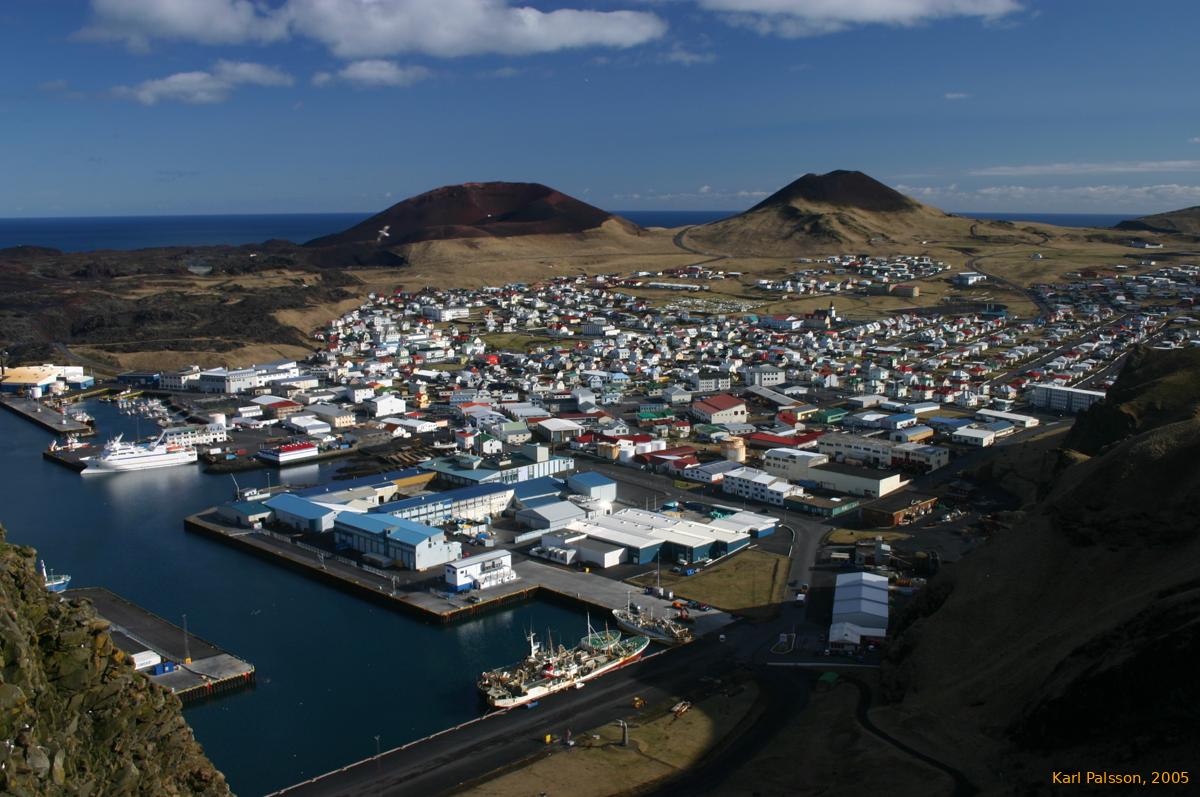 Heimaey, Eldfell and Helgafell, from Klíf