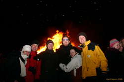 Jessica, Guido, Ute, Ben, Julia, Karl, Bonfire, Snow