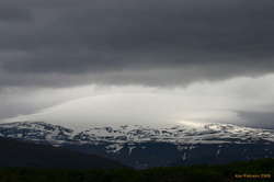Clouds meeting Eríksjökull