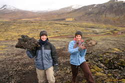 Ute and Tanja demonstrating their muscles