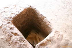 Chimney ladders (steps cut in all 4 sides)