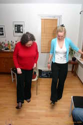 Teresa giving tap lessons to Gunnhildur