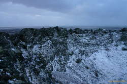 Ute standing on the other side of Eldborg