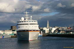 The Columbus leaves harbour