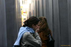 Just because it's a memorial doesn't mean it can't be fun