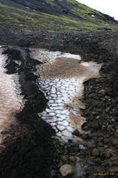 Melt patterns are always interesting, Sandfell