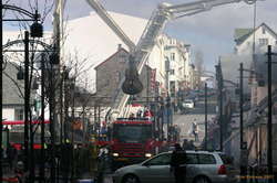 Oh yeah, that will get the roof open