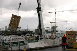 Reloading empty boxes