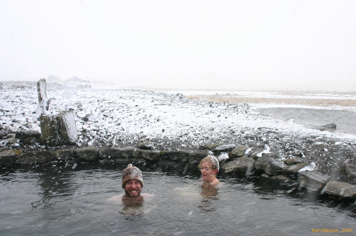 Damo and Chelle in Gréttirslaug