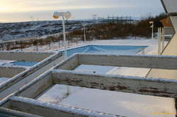 I guess the pool's not open