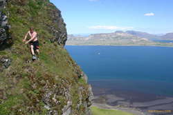 Jonas retreating from the dead end