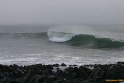 Waves breaking at Kálfhamarsvík