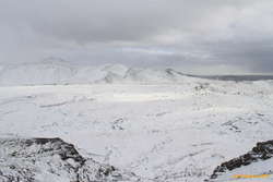 Looking SE towards Kálfstindar