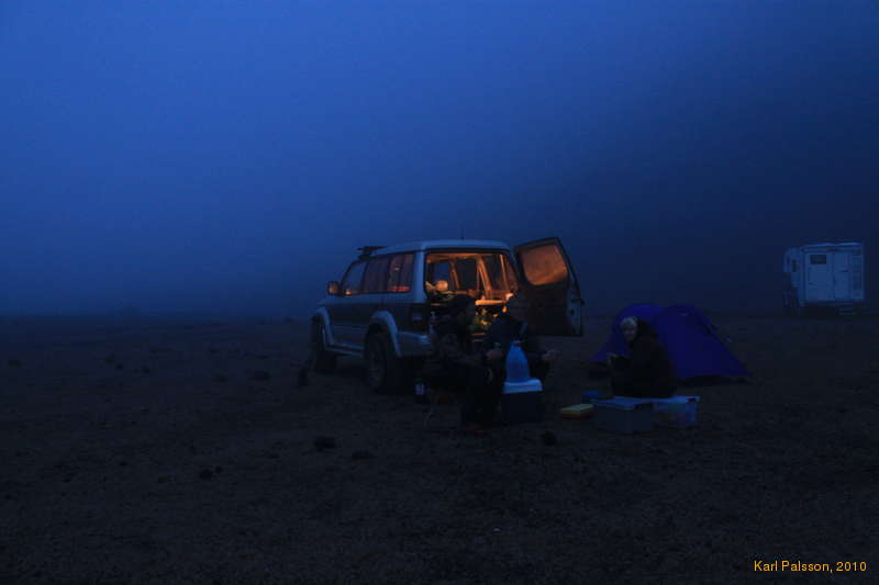 Drowning in the fog at Drekagil, Askja