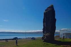 Kerling, looking out to sea