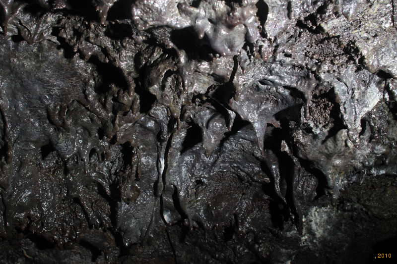 Not very good pic of some driblets