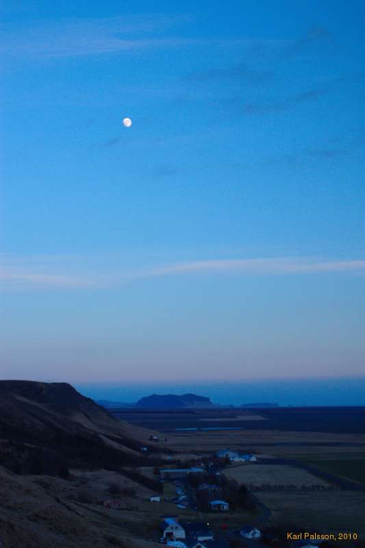 Moon over Skógar and Pétursey