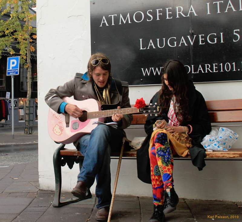 Helgi Valur waxes lyrical outside Bonus