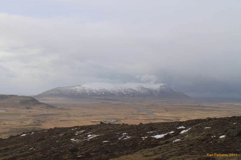 Late snow dusting Akrafjall