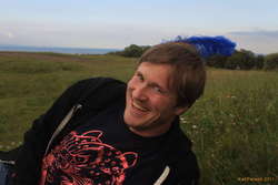 Eggert has a feather!