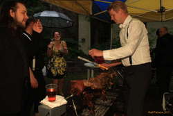 Helgi, Jón Torfi, Emily and Bjöggi go for a second round of piggy