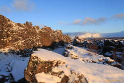 Early morning sun (~1pm) at Þingvellir