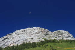 Glider above the Dent de Crolles