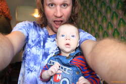 David Þór and I hard at work on the computer