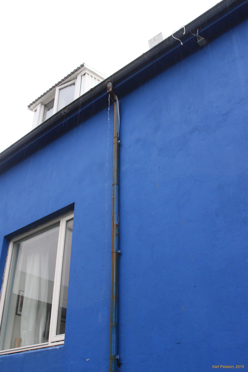 Hverfisgata in the rain