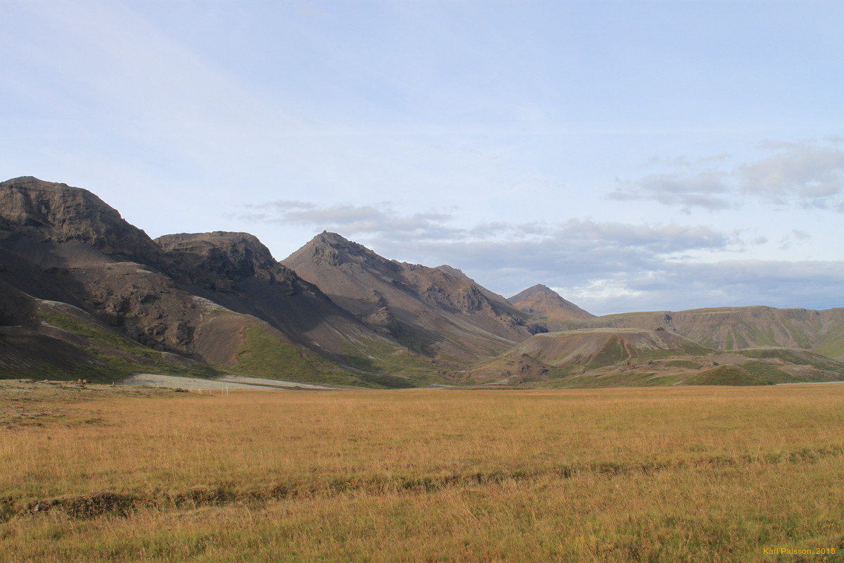 Kálfstindar in the afternoon light