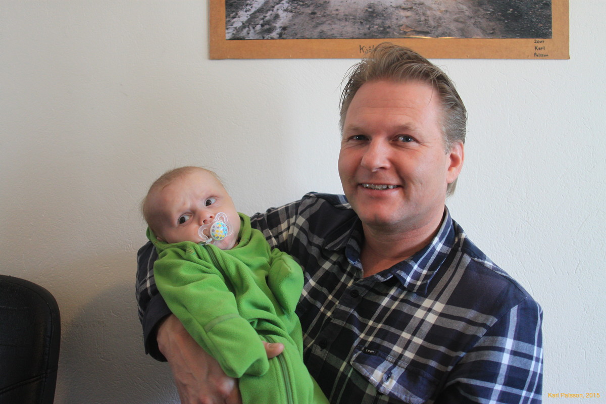 Stella the cucumber with Tóti