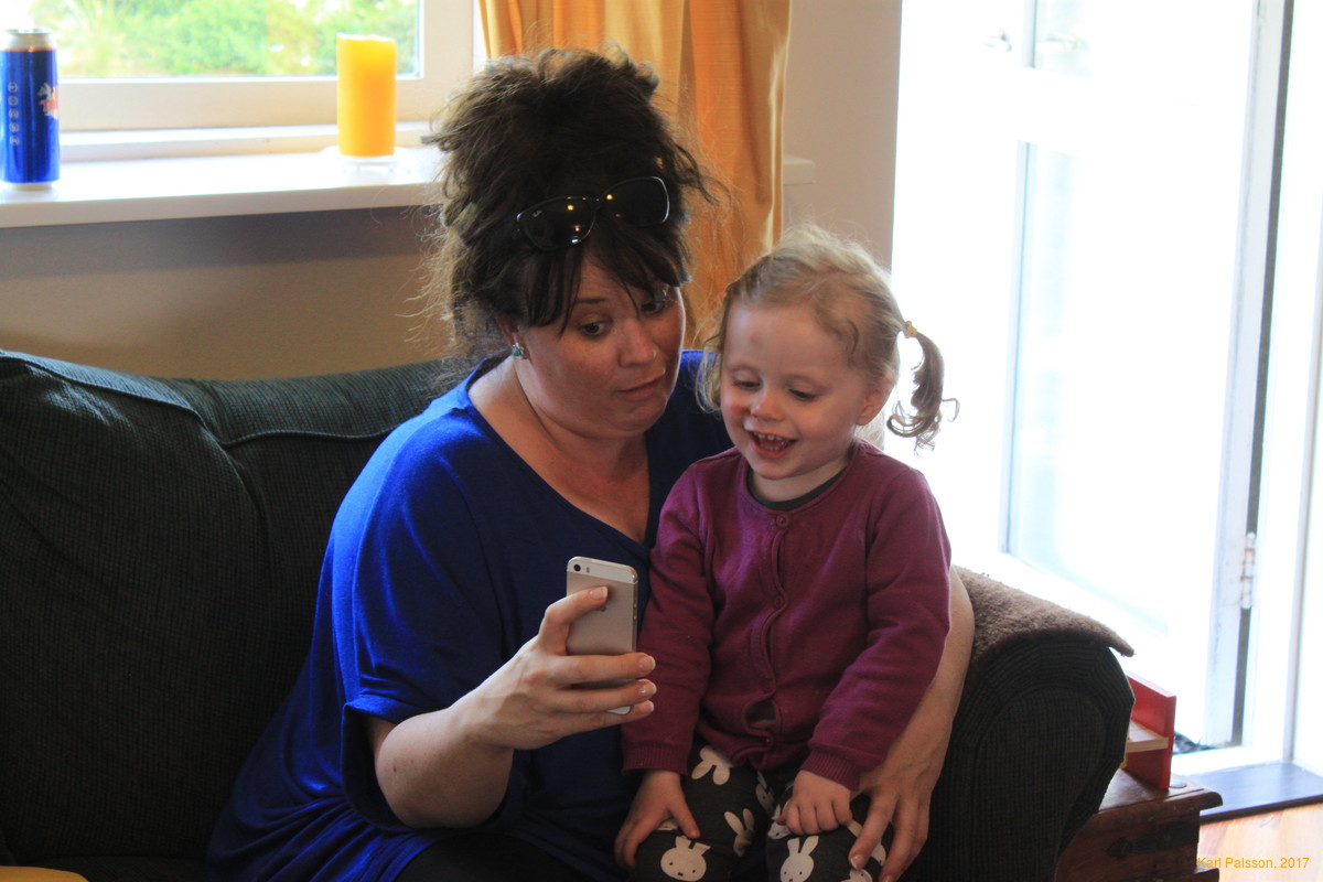 Making funny selfies with Begga