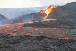 Down a level, still smooth sides, no breccia yet